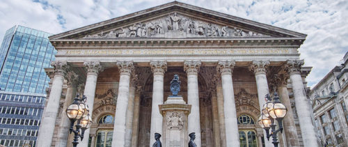 stock-photo-building-of-royal-exchange-in-london-near-bank-underground-station-431878684