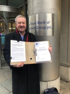 Cliff Weight pictured today (18.12.18) outside RBS HQ delivering the shareholder resolution.